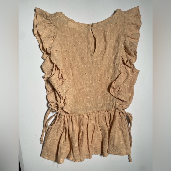 Painted Threads Ruffle Sleeve Peplum Tank Top - Picture 8 of 8